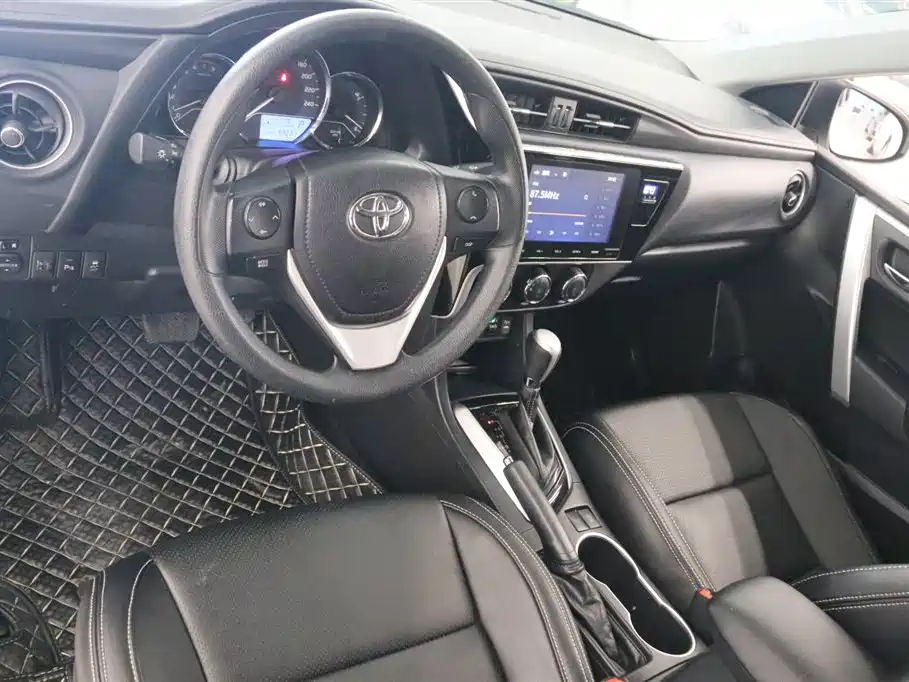 Toyota Levin 2017 Facelift 185T CVT Elite (China V) фото 9