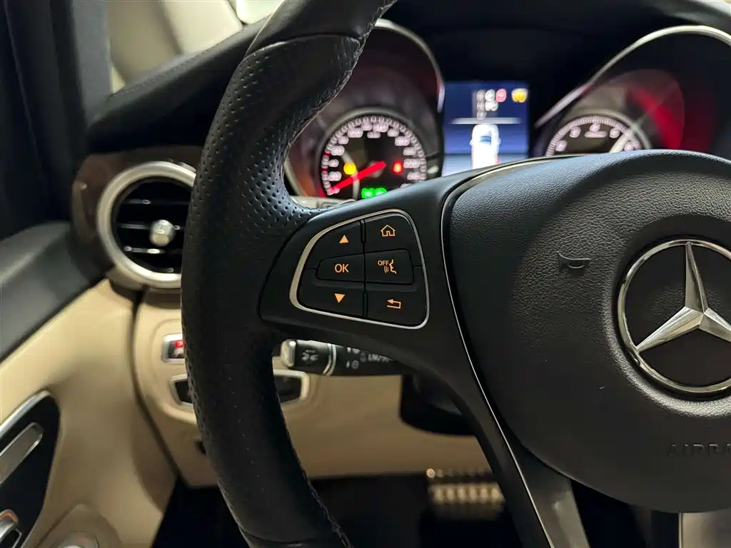 Mercedes-Benz V-Class 2018 V 260 L Premium Long Version China V фото 10
