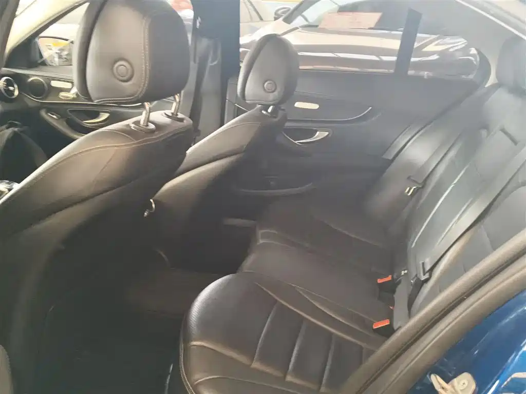 Mercedes-Benz C-Class 2017 Facelift C 200 L Sport Edition фото 17