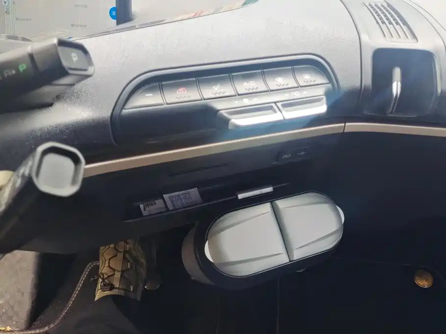 Baojun KiWi EV 2021 2021 Artist NMC