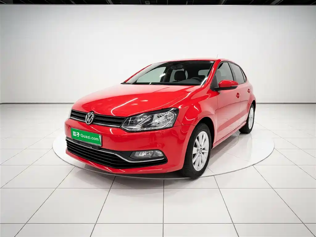 Volkswagen Polo 2016 1.6L Automatic Comfort фото 2