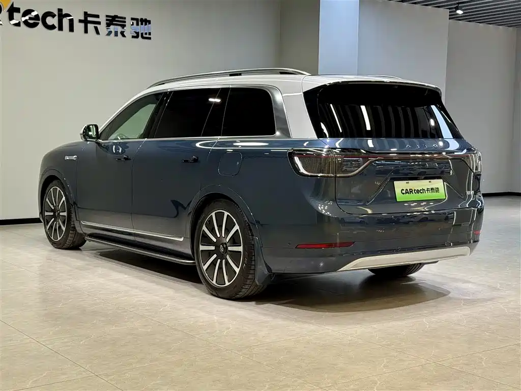 AITO Wenjie AITO M9 2024 Extended Range Ultra 42kWh 6-Seater фото 5