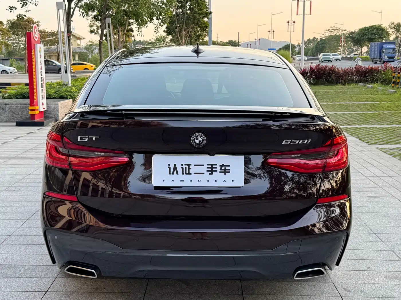 BMW 6 Series GT 2019 630i M Sport Package фото 10
