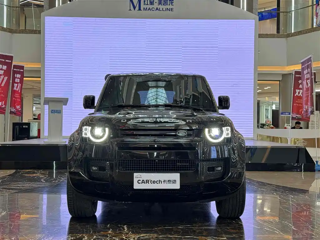 Land Rover Defender 2023 Facelift 110 3.0T P400 X-DYNAMIC HSE фото 3