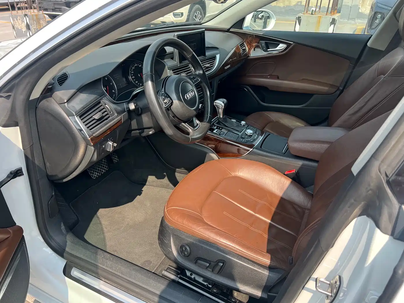 Audi A7 2014 50 TFSI quattro Comfort Edition фото 10