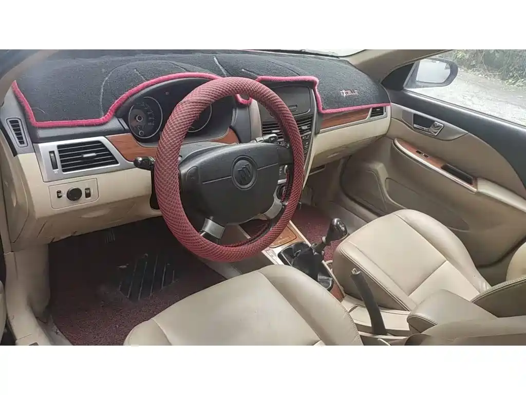 Photo 5 - Buick Excelle