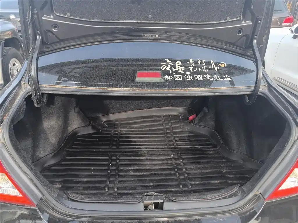 BYD F3 2012 Energy-saving Edition 1.5L Manual Comfort фото 19