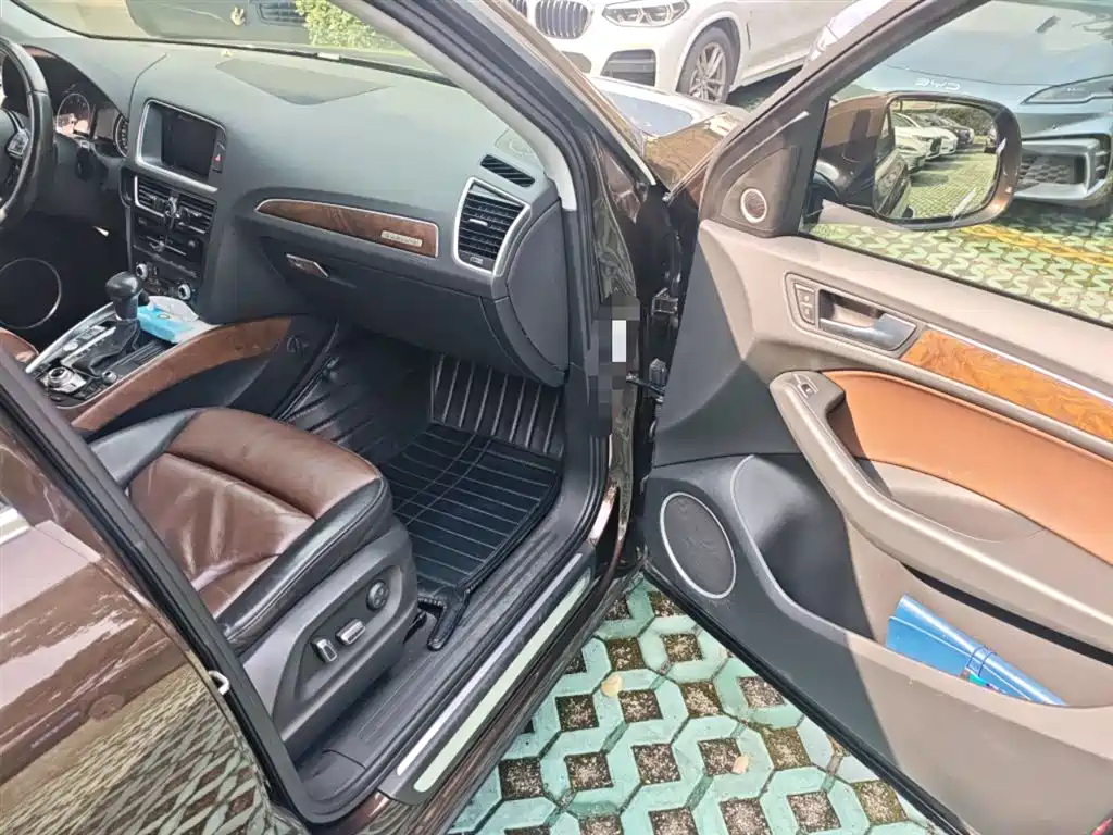 Audi Q5 2016 40 TFSI Comfort Model фото 20