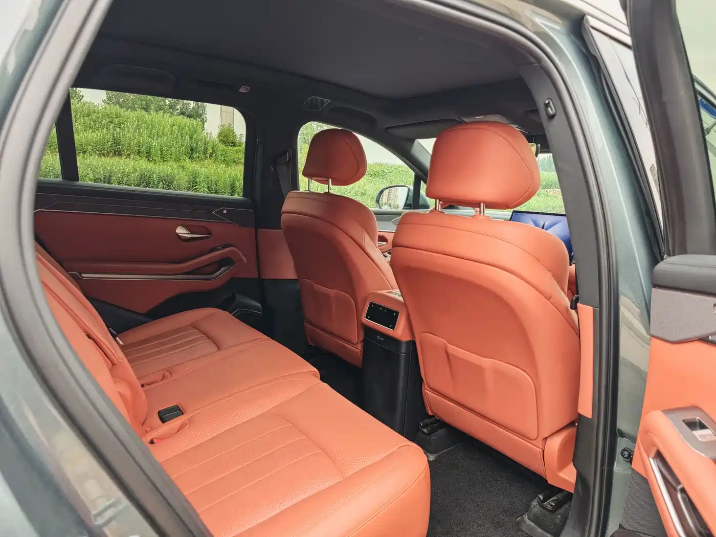 BYD Tang L 2025 2025 DM 175KM Drone Player Edition