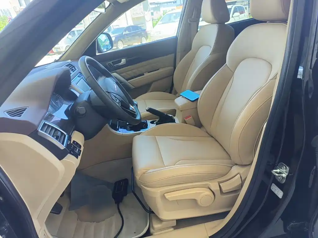 Haval H2 2015 2014 1.5T Manual 2WD Elite Edition