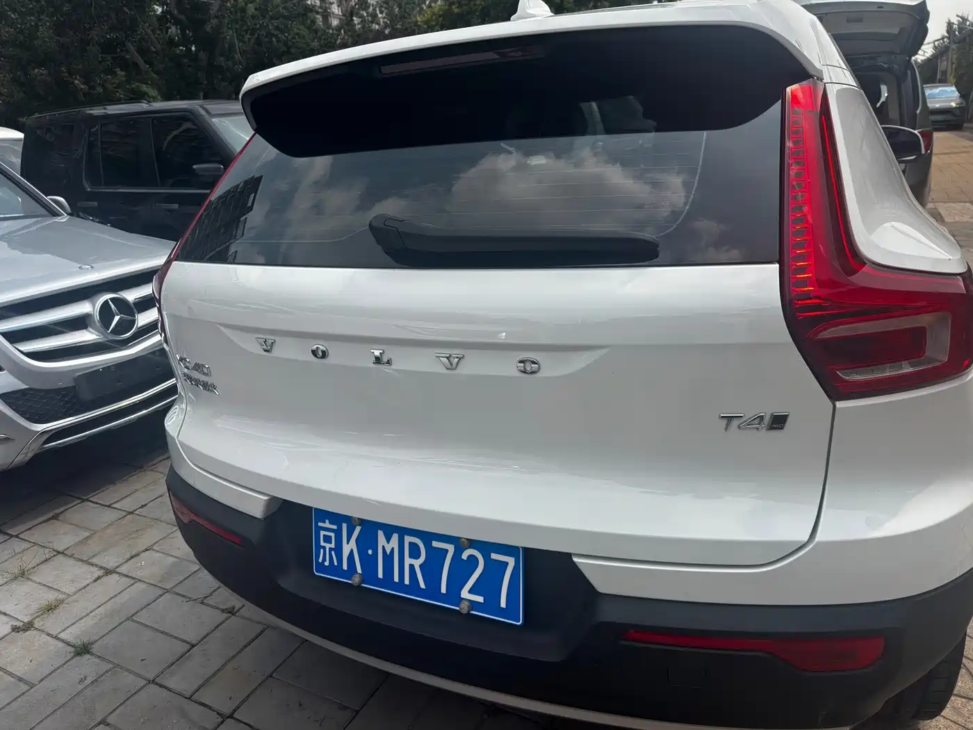 Volvo XC40 2021 2022 Model T4 AWD Smart Drive Fashion Edition