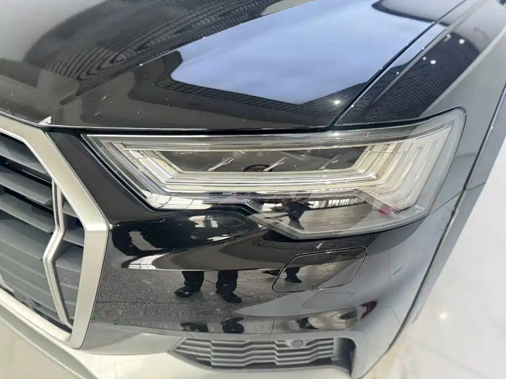 Audi A6 (Import) 2025 2025 allroad quattro Explorer 55 TFSI Premium Off-Road