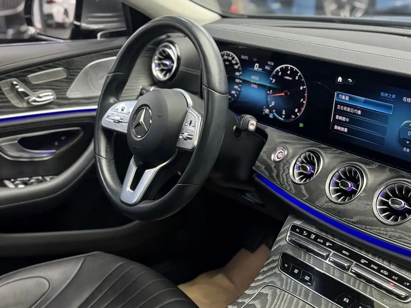 Mercedes-Benz CLS 2021 CLS 300 Sport фото 9