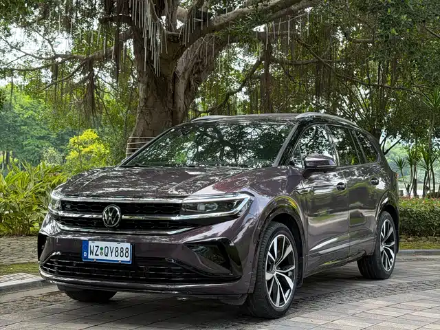 Volkswagen Volkswagen Talagon 2023 Facelift 380TSI 4WD R-Line Explorer Edition 6-Seater