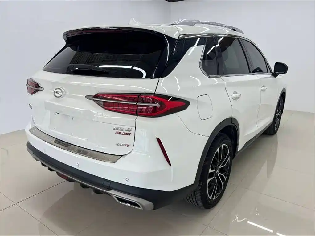 GAC TRUMPCHI GS4 PLUS
