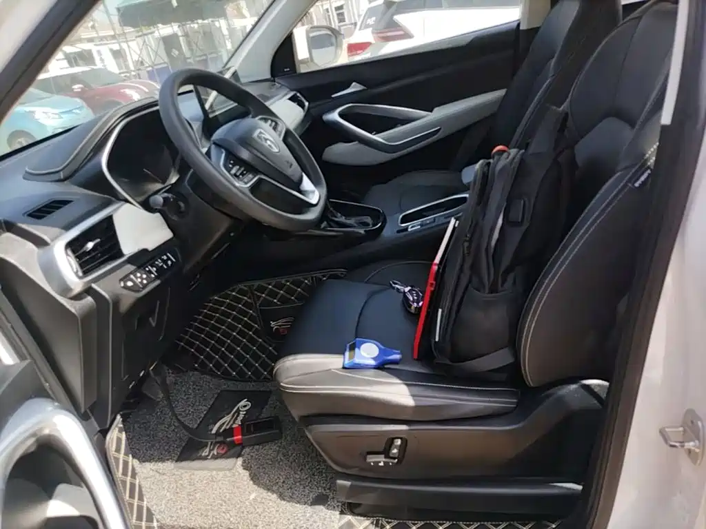 Baojun 530 2019 2019 1.5T CVT Premium China V