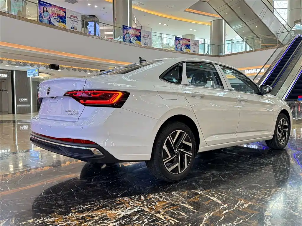 Volkswagen Sagitar 2025 Model Year Facelift 300TSI DSG Soaring Edition фото 5