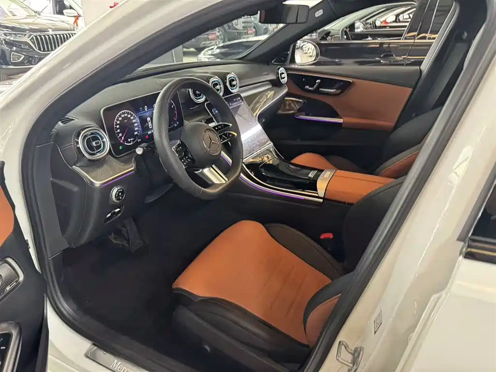Mercedes-Benz C-Class 2023 Facelift C 260 L Night Sport Edition фото 7