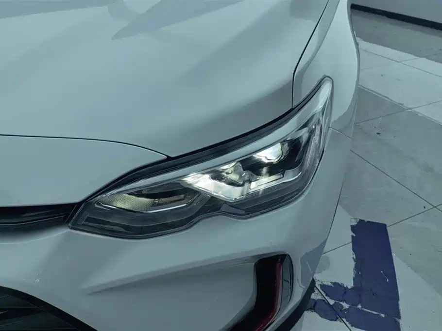 Chevrolet Volando 2019 Redline 530T Automatic Premium Enjoyment Edition (5+2 seater) China VI фото 5