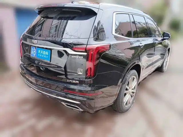 Cadillac XT6 2021 2.0T 6-seater 4WD Luxury — фото 2