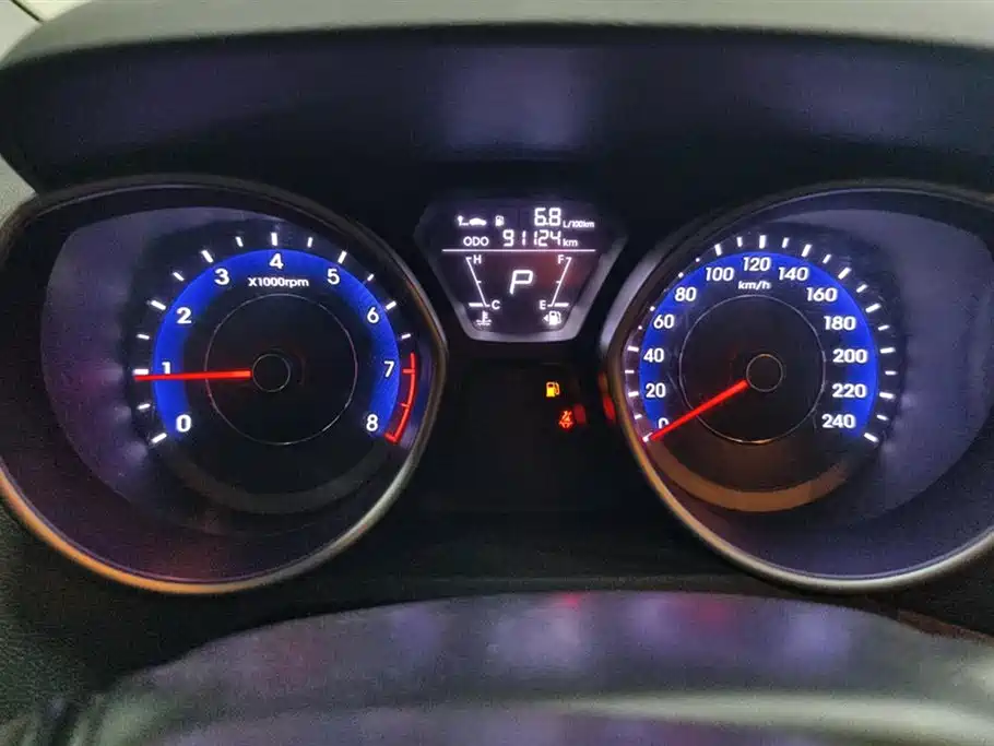 Hyundai Langdong 2016 1.6L Automatic Smart Edition фото 14