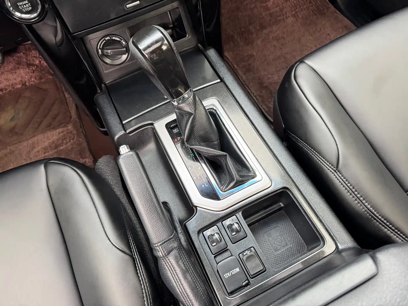 Toyota Prado (Import) 2014 2.7L Automatic Luxury фото 11