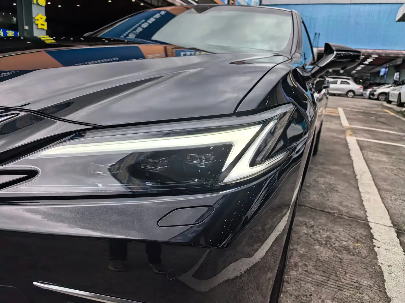 Lexus ES 2026 2025 200 Ultimate Edition
