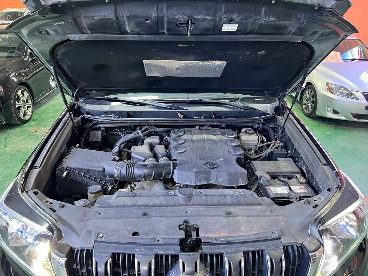 Toyota Prado 2014 4.0L Automatic TX-L NAVI фото 9