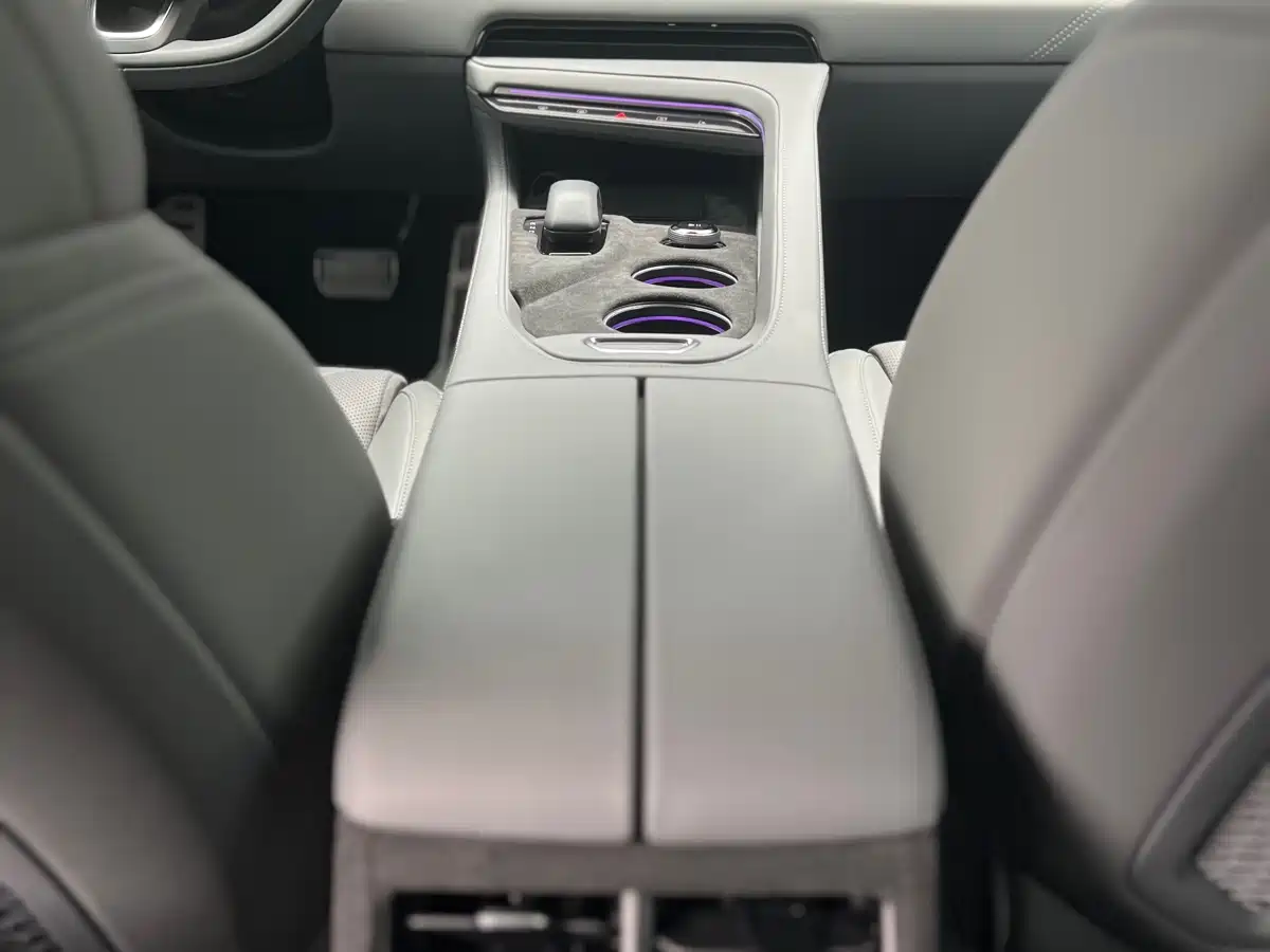 ZEEKR EXTREME KRYPTON 001