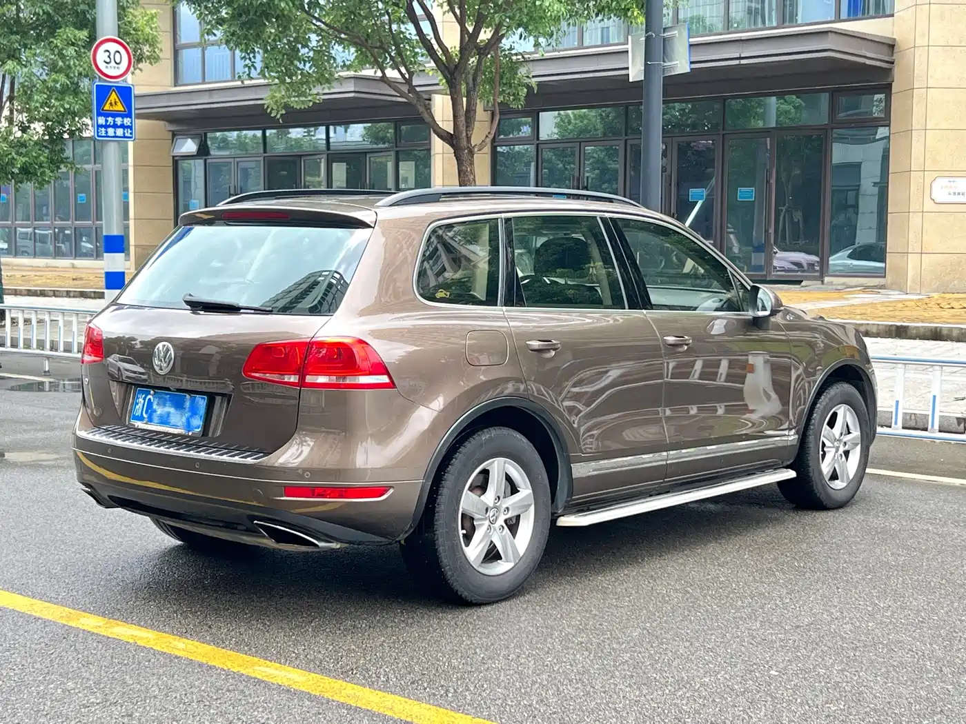 Volkswagen Touareg 2015 2014 3.0TSI New Edge Edition