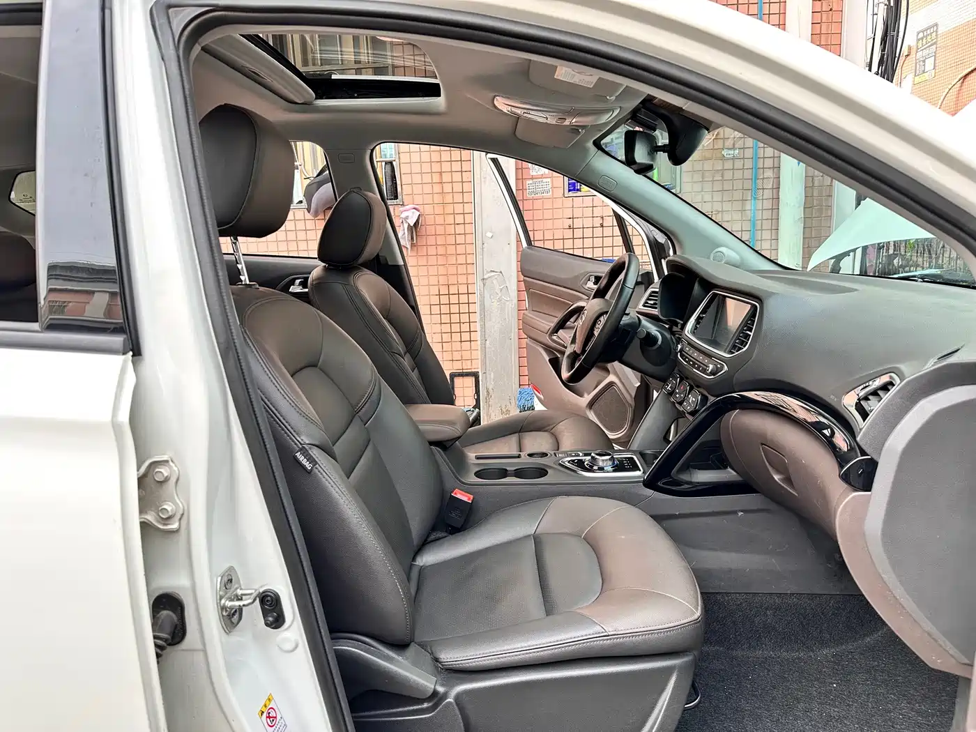 GAC Group GAC Trumpchi PHEV 2019 2019 1.5L Smart Connect Premium Edition