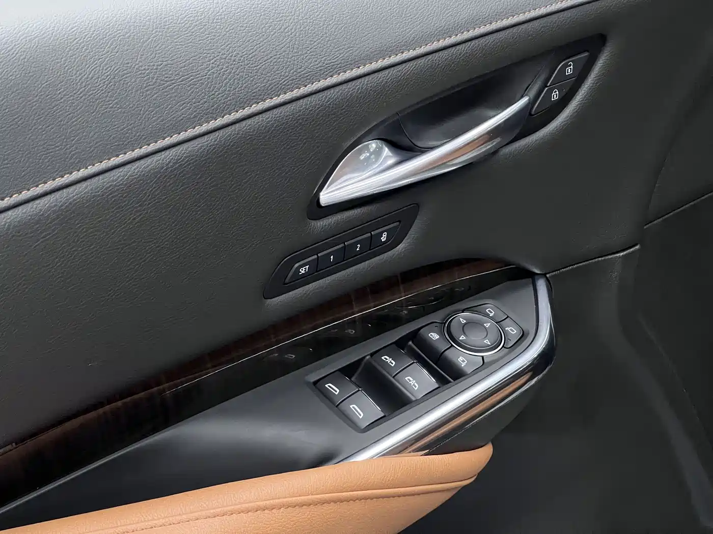 Cadillac XT4, миниатюра 21