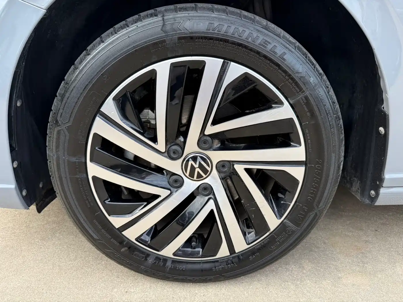 Volkswagen Lavida 2023 280TSI DSG Starlight Comfort Edition фото 20