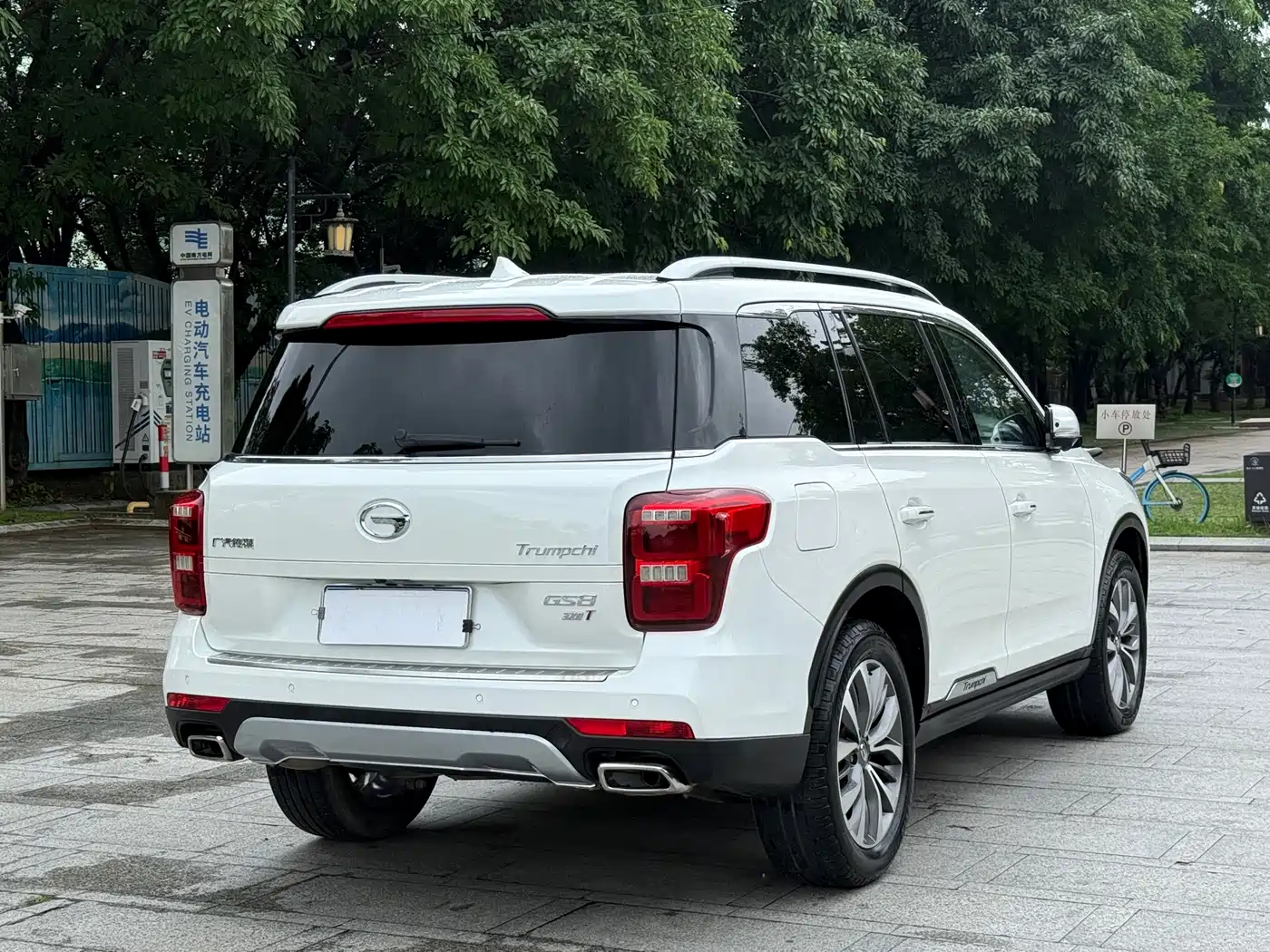 GAC Trumpchi Trumpchi GS8 2017 320T 2WD Luxury Smart Connect (7-seater) фото 9