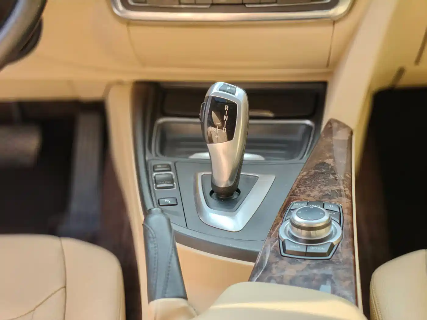 BMW 3 Series 2013 320Li Luxury Design Package фото 11