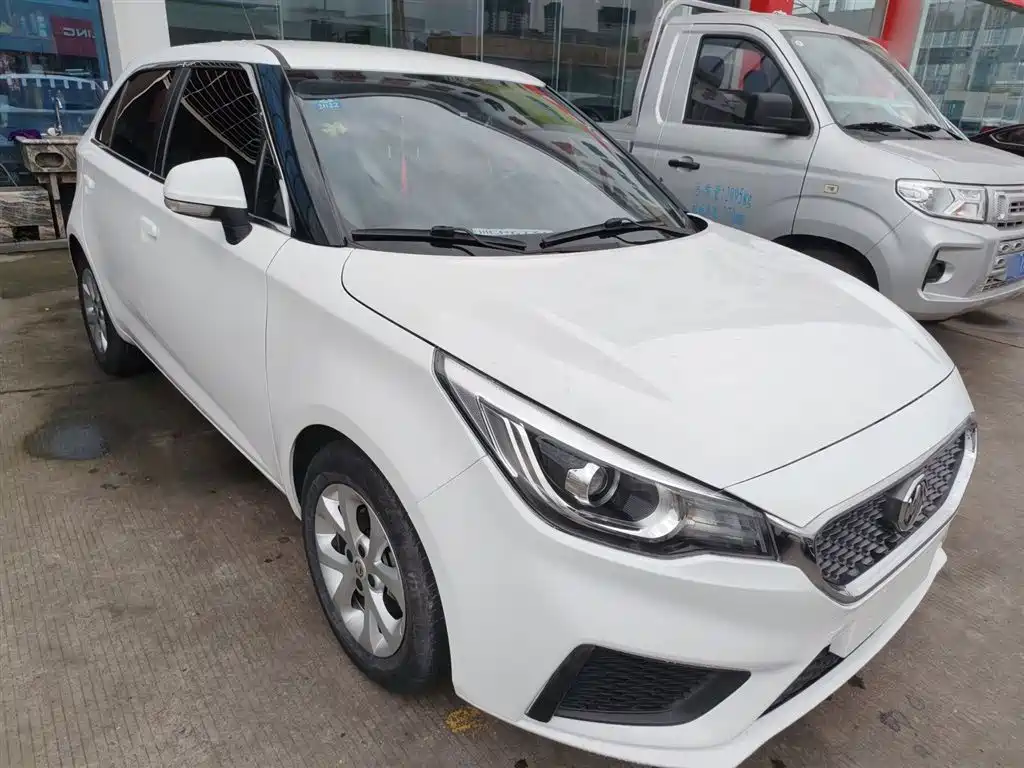 2018 MG 3