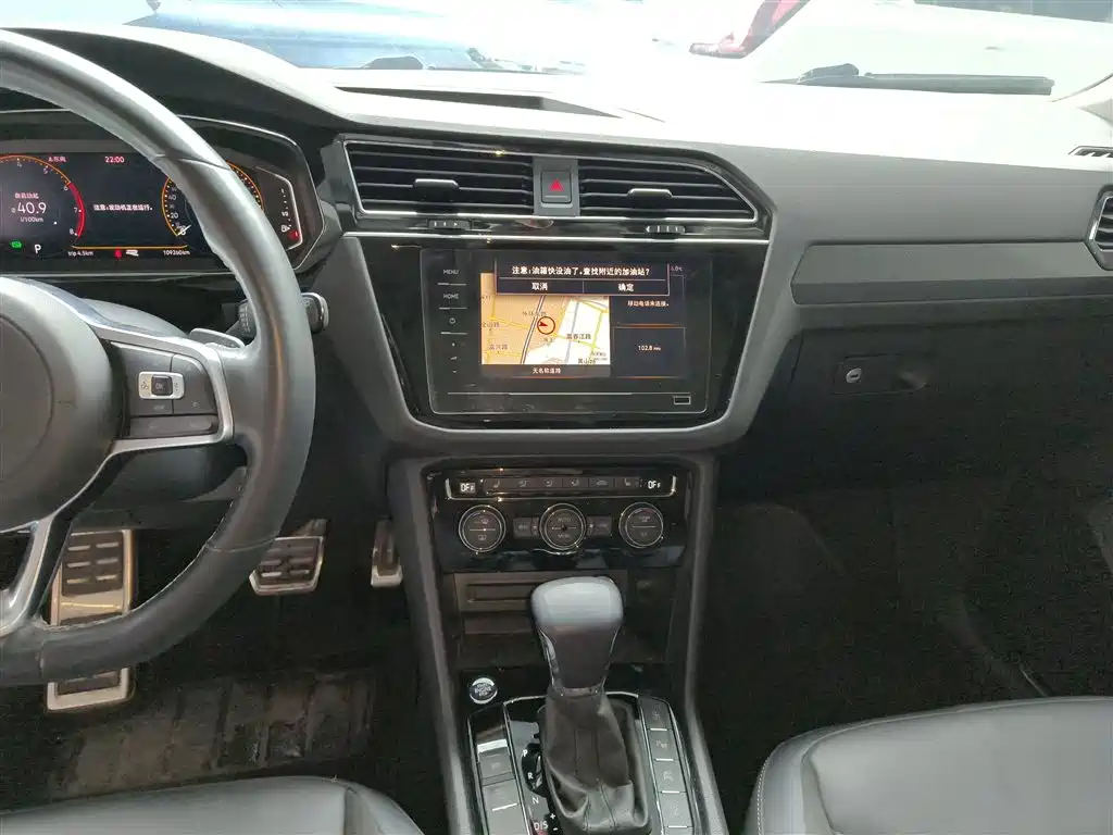 Volkswagen Tiguan L 2021 330TSI Automatic 2WD R-Line Premium фото 13