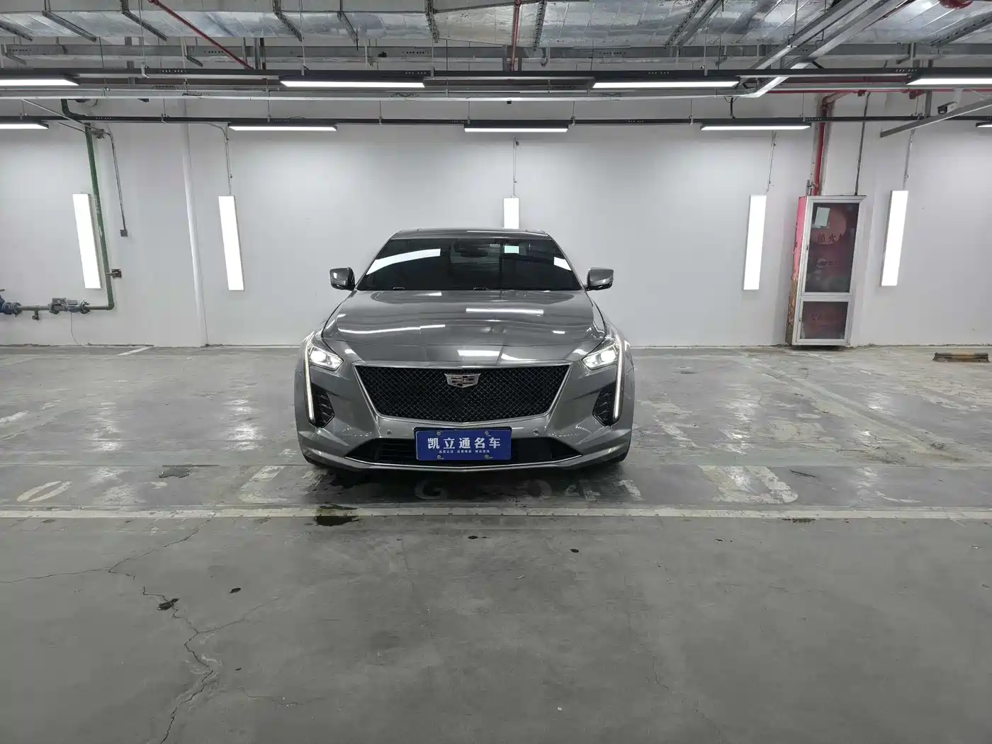 CADILLAC CT6