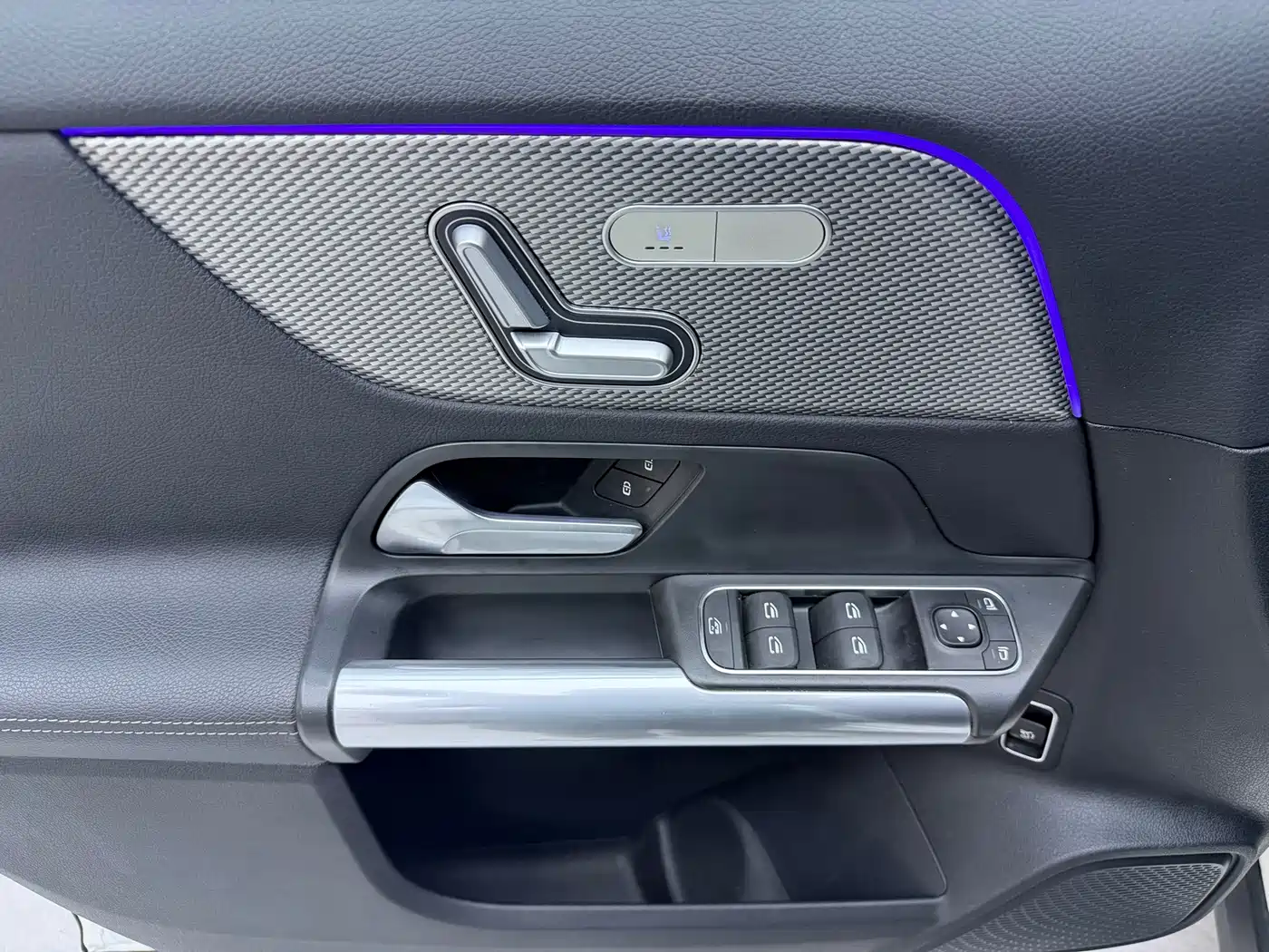 Фото 8 - Mercedes-Benz GLA