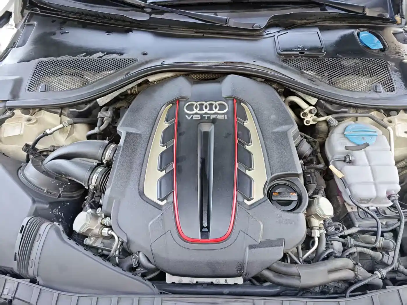 Audi S7 2013 4.0 TFSI quattro фото 16