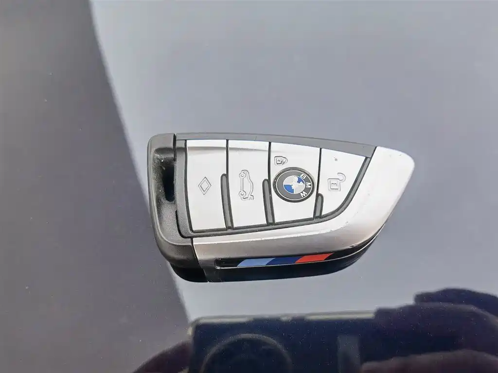 BMW 5 Series (Import) 2022 Model Second Facelift 525i M Sport Package фото 19