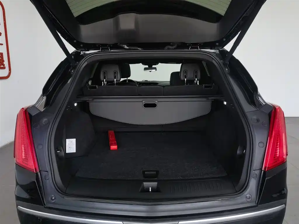 Cadillac XT5 2018 28E AWD Technology Model фото 16