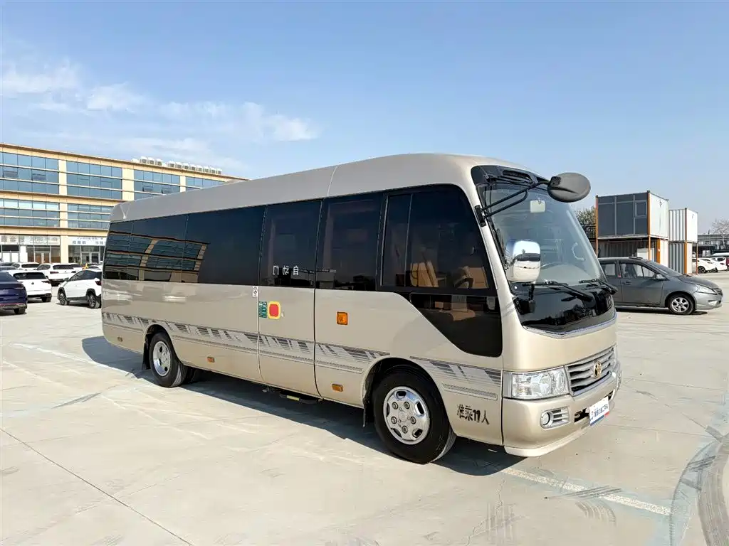 Toyota Coaster 2015 4.0L Luxury Vehicle GRB53L-ZCMEK 20-seater фото 23