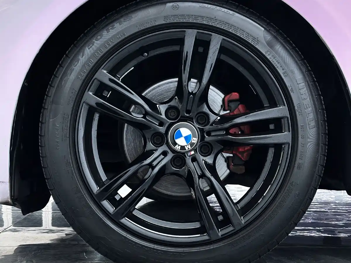 BMW 3 Series GT 2017 320i M Sport фото 18