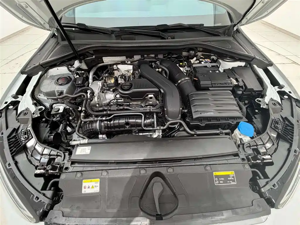 Audi A3 2025 Facelift A3L Limousine 35TFSI Flying Spur Premium фото 18