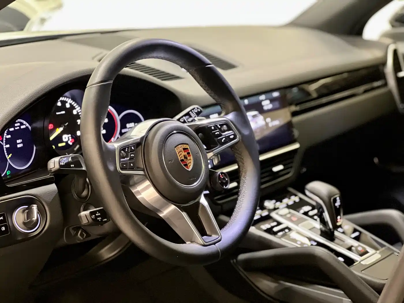 PORSCHE CAYENNE NEW ENERGY