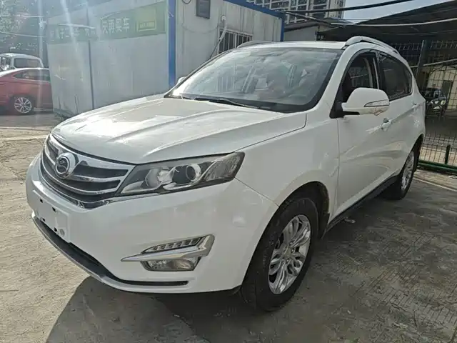  Landwind Landwind X5 2016 Plus 1.5T Manual Pioneer Edition