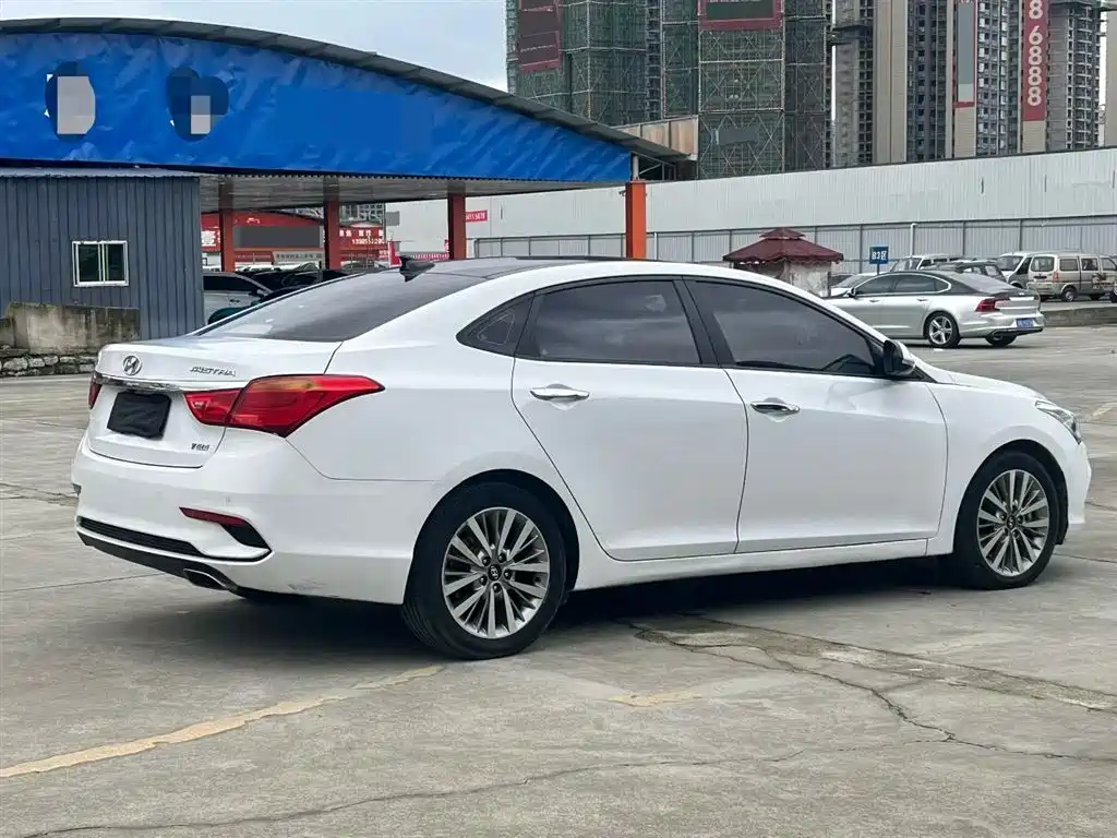 HYUNDAI NAME PICTURE