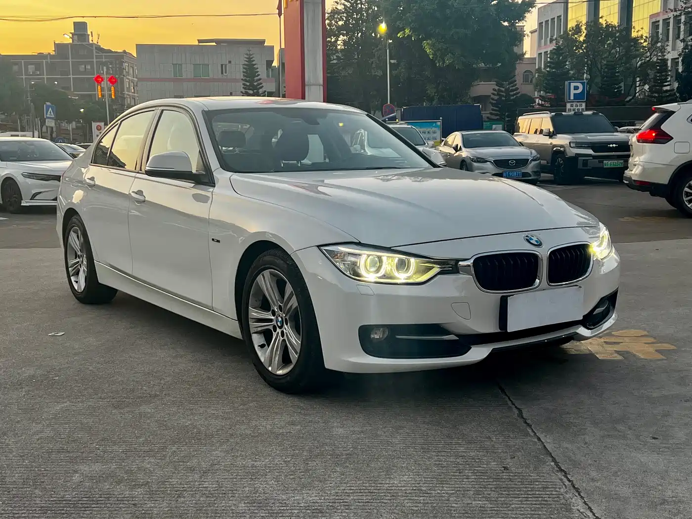 Фото 3 - BMW 3 Series