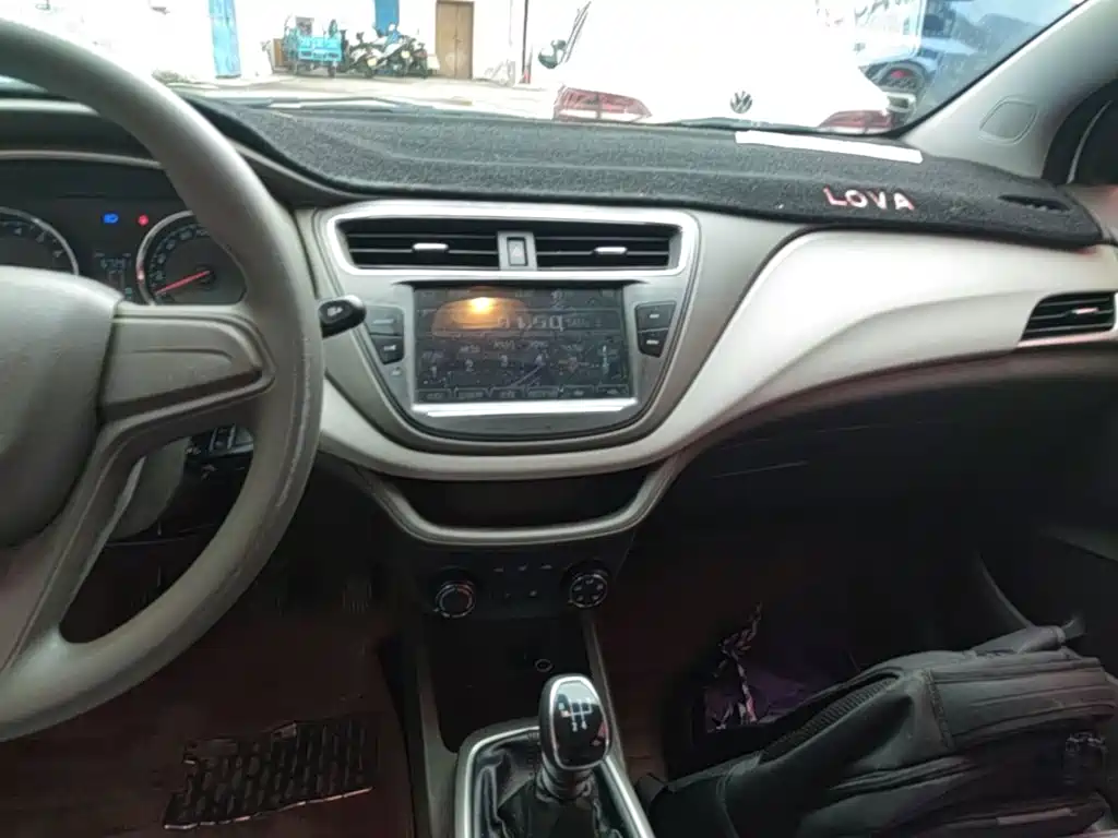 Chevrolet Lova RV 2016 2016 1.5L Manual Easy-Ride
